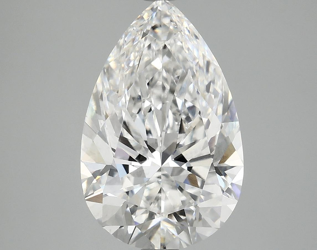 4.08 Carat Pear Shaped Ideal Cut VS2 IGI Certified Lab Grown Diamond