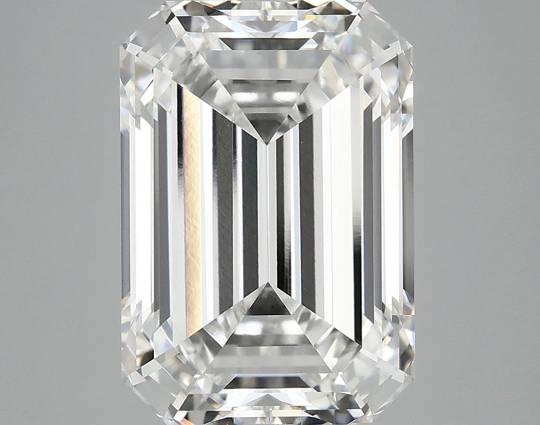 7.2 Carat Emerald Shaped Ideal Cut VVS2 IGI Certified Lab Grown Diamond