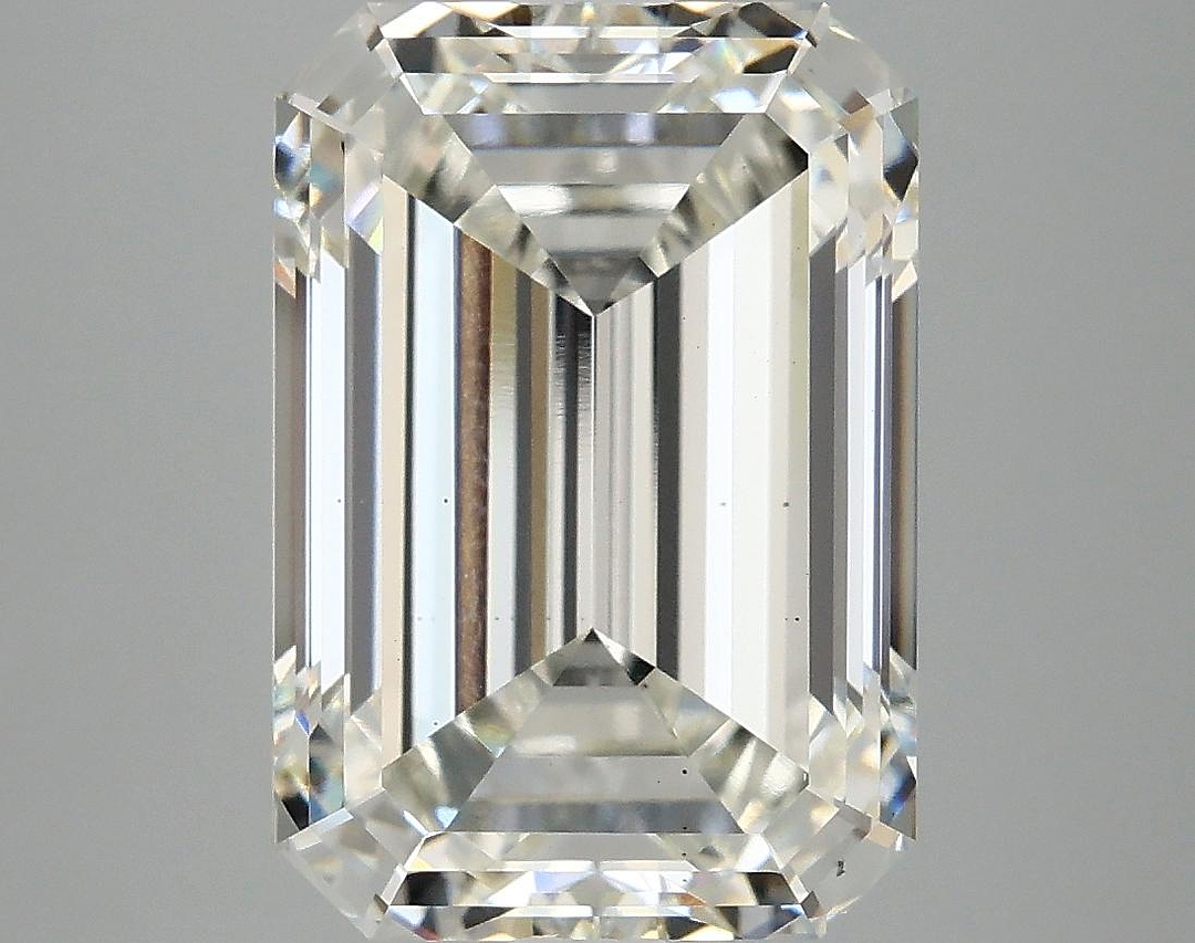 5.95 Carat Emerald Shaped Ideal Cut VS2 IGI Certified Lab Grown Diamond