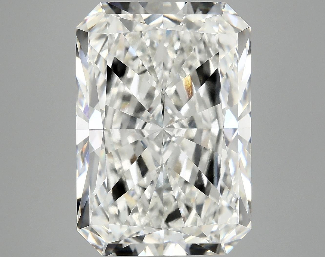 10.5 Carat Radiant Shaped Ideal Cut VVS2 IGI Certified Lab Grown Diamond