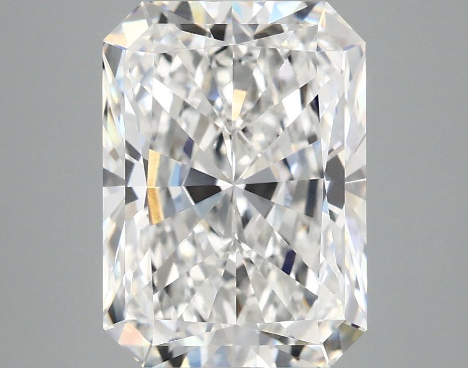 4.04 Carat Radiant Shaped Excellent Cut VS1 IGI Certified Lab Grown Diamond