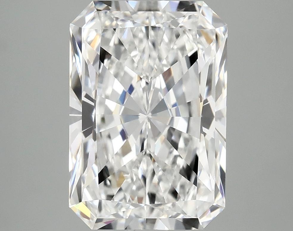 3.96 Carat Radiant Shaped Ideal Cut VVS2 IGI Certified Lab Grown Diamond