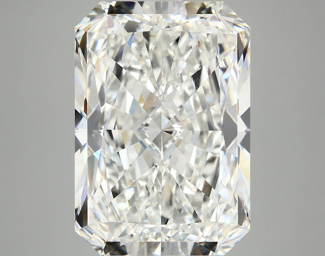 9.67 Carat Radiant Shaped Ideal Cut VVS2 IGI Certified Lab Grown Diamond