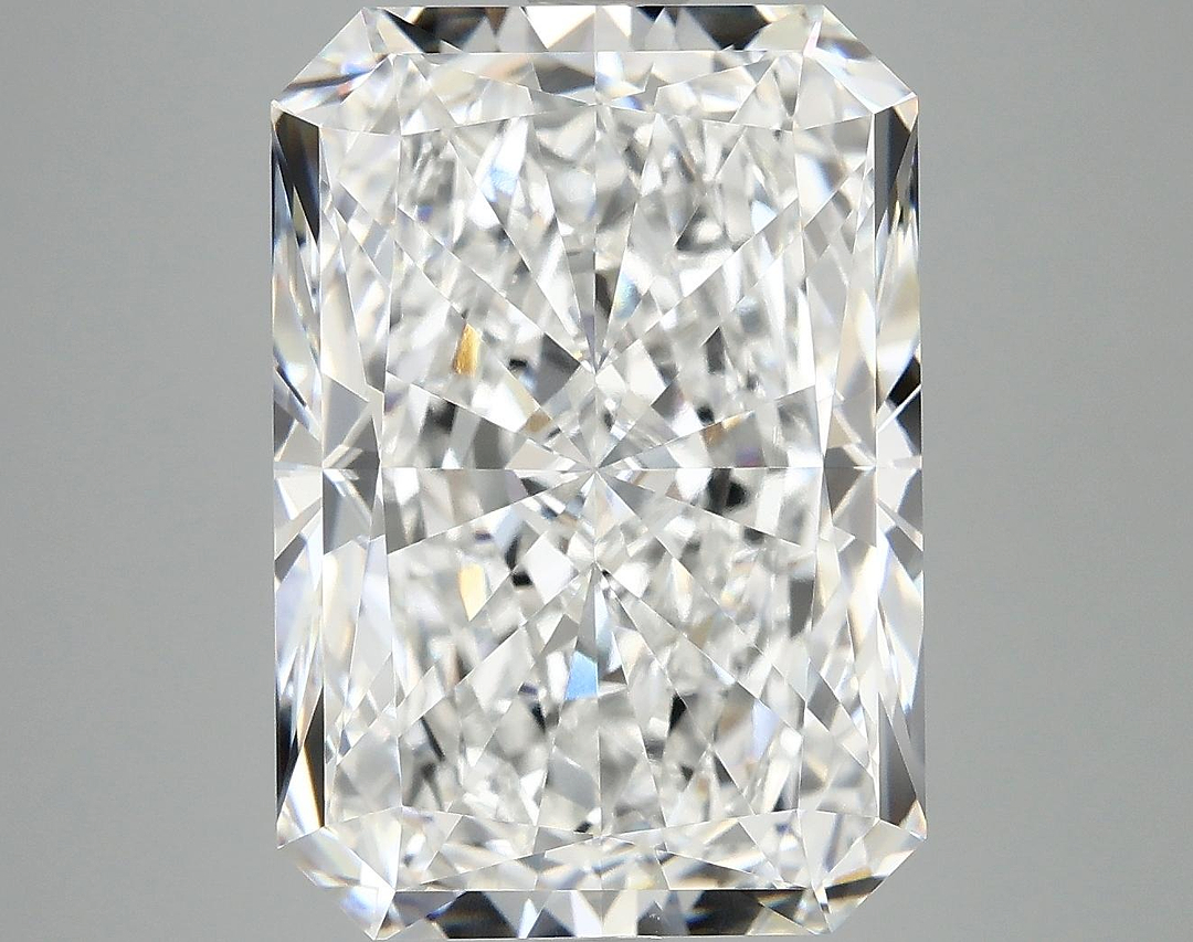10.09 Carat Radiant Shaped Ideal Cut VVS2 IGI Certified Lab Grown Diamond