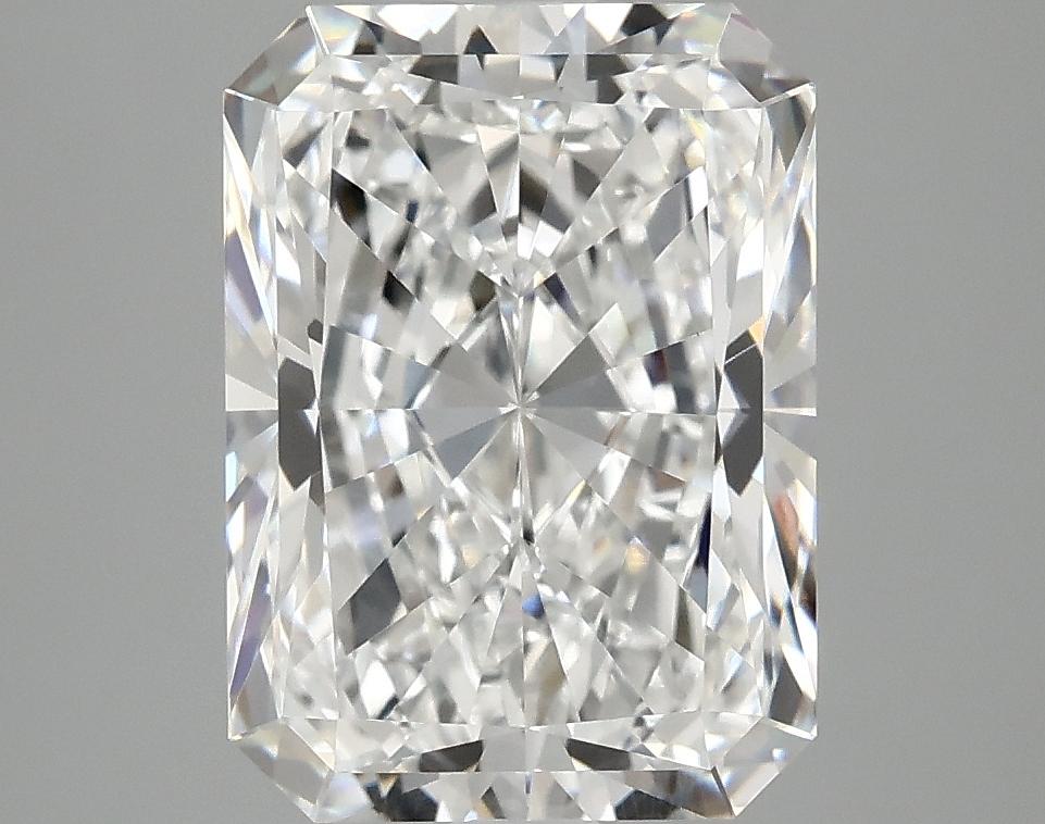 4.03 Carat Radiant Shaped Excellent Cut VVS2 IGI Certified Lab Grown Diamond