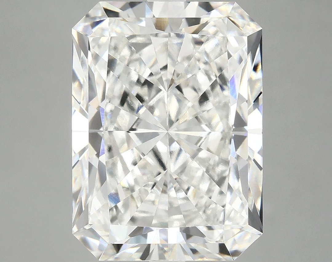 9.25 Carat Radiant Shaped Excellent Cut VVS2 IGI Certified Lab Grown Diamond