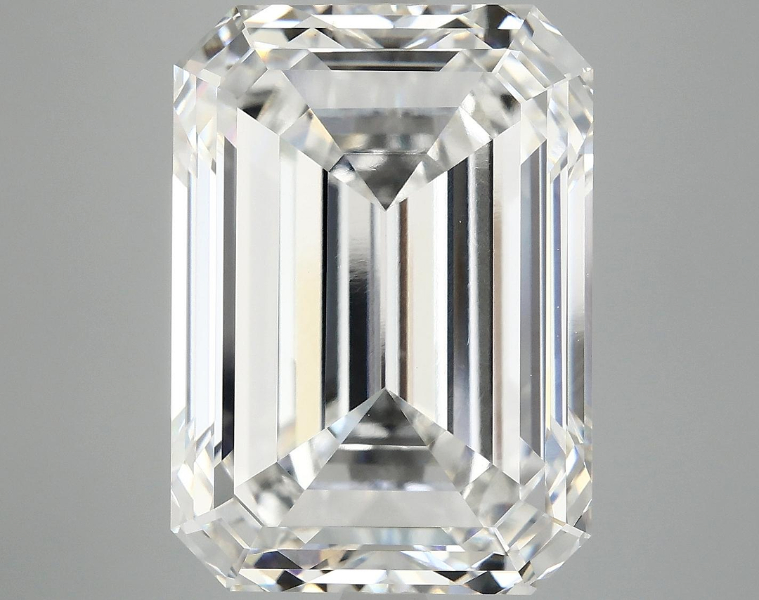 15.01 Carat Emerald Shaped Ideal Cut VVS2 IGI Certified Lab Grown Diamond