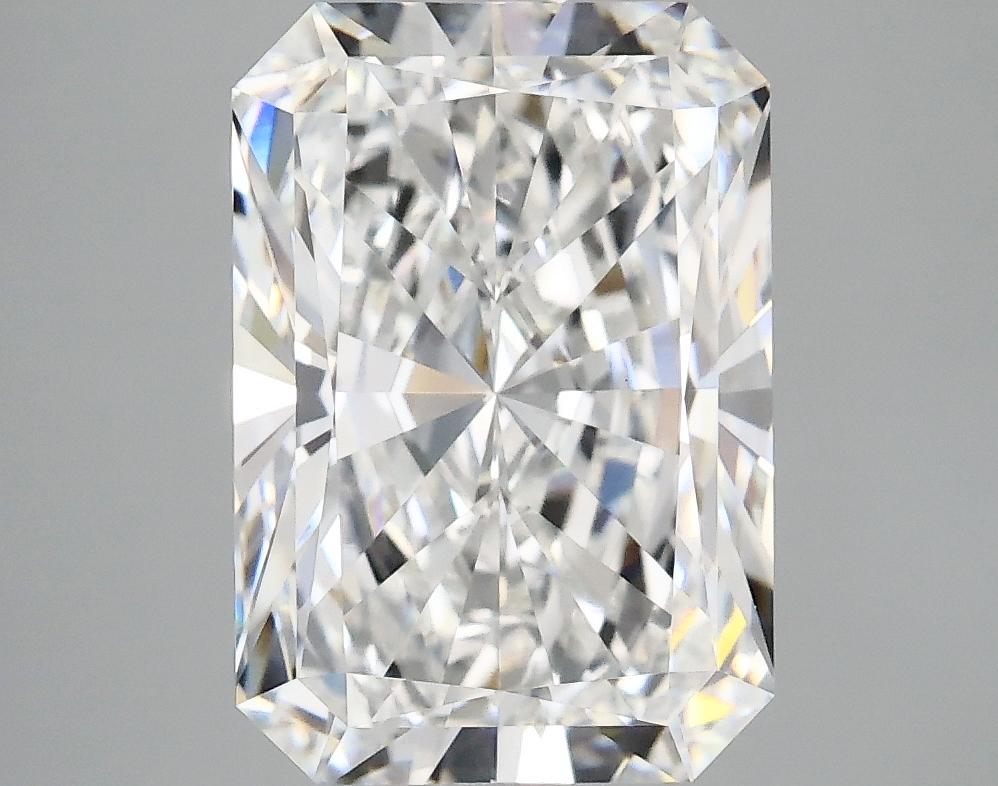 4.16 Carat Radiant Shaped Ideal Cut VVS2 IGI Certified Lab Grown Diamond