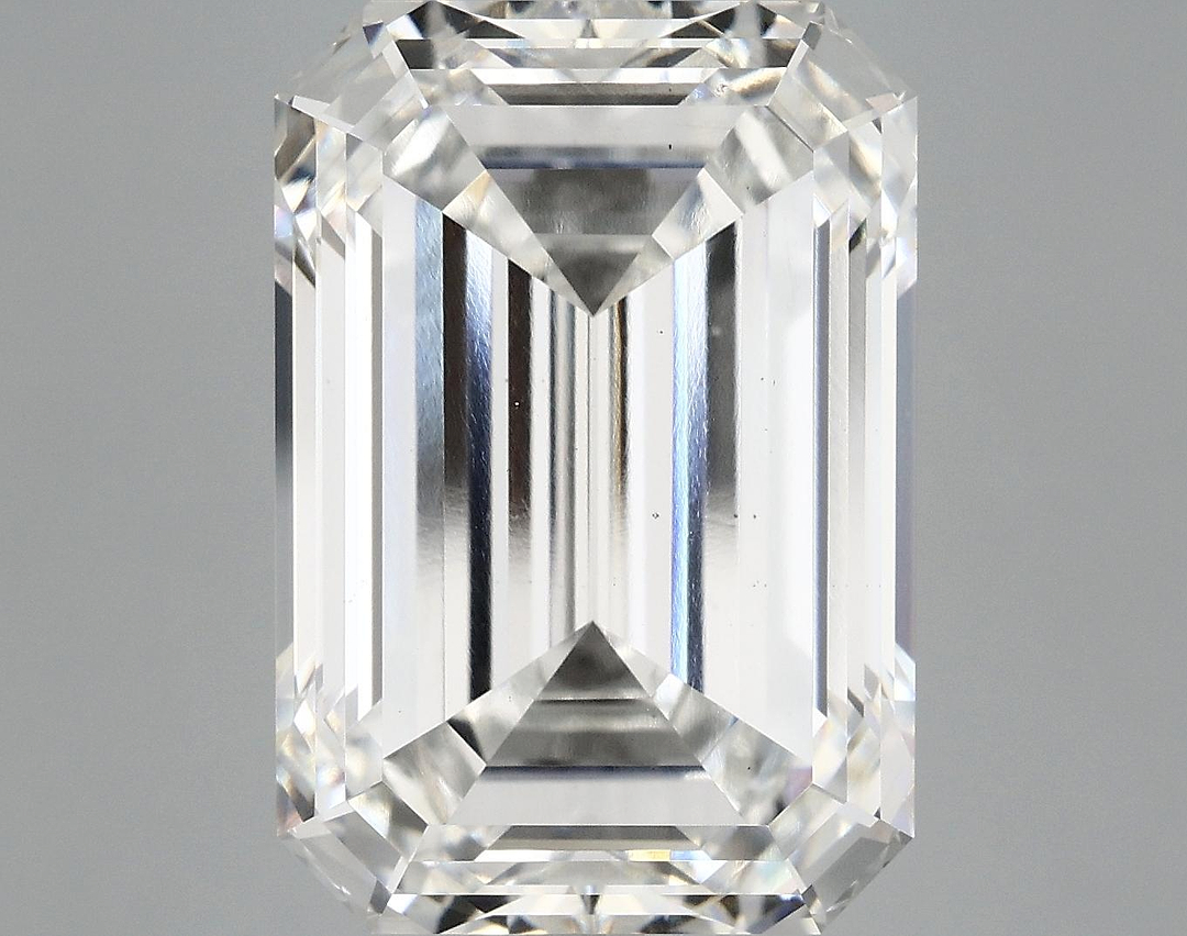 12.46 Carat Emerald Shaped Ideal Cut VS2 IGI Certified Lab Grown Diamond