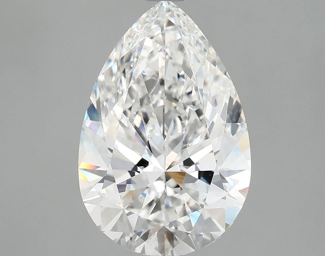 3.92 Carat Pear Shaped Excellent Cut VVS2 IGI Certified Lab Grown Diamond