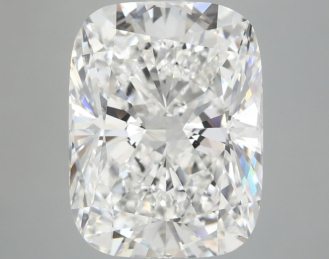 8.02 Carat Cushion Shaped Excellent Cut VS1 IGI Certified Lab Grown Diamond