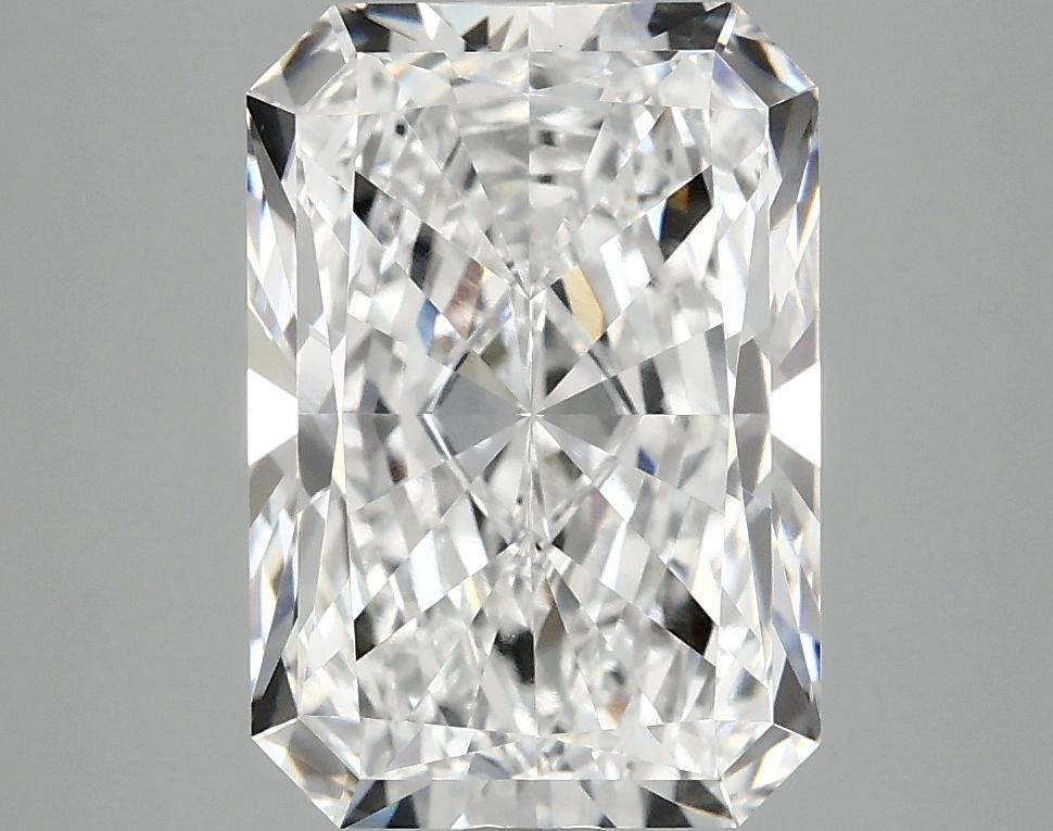 4.04 Carat Radiant Shaped Ideal Cut VVS2 IGI Certified Lab Grown Diamond