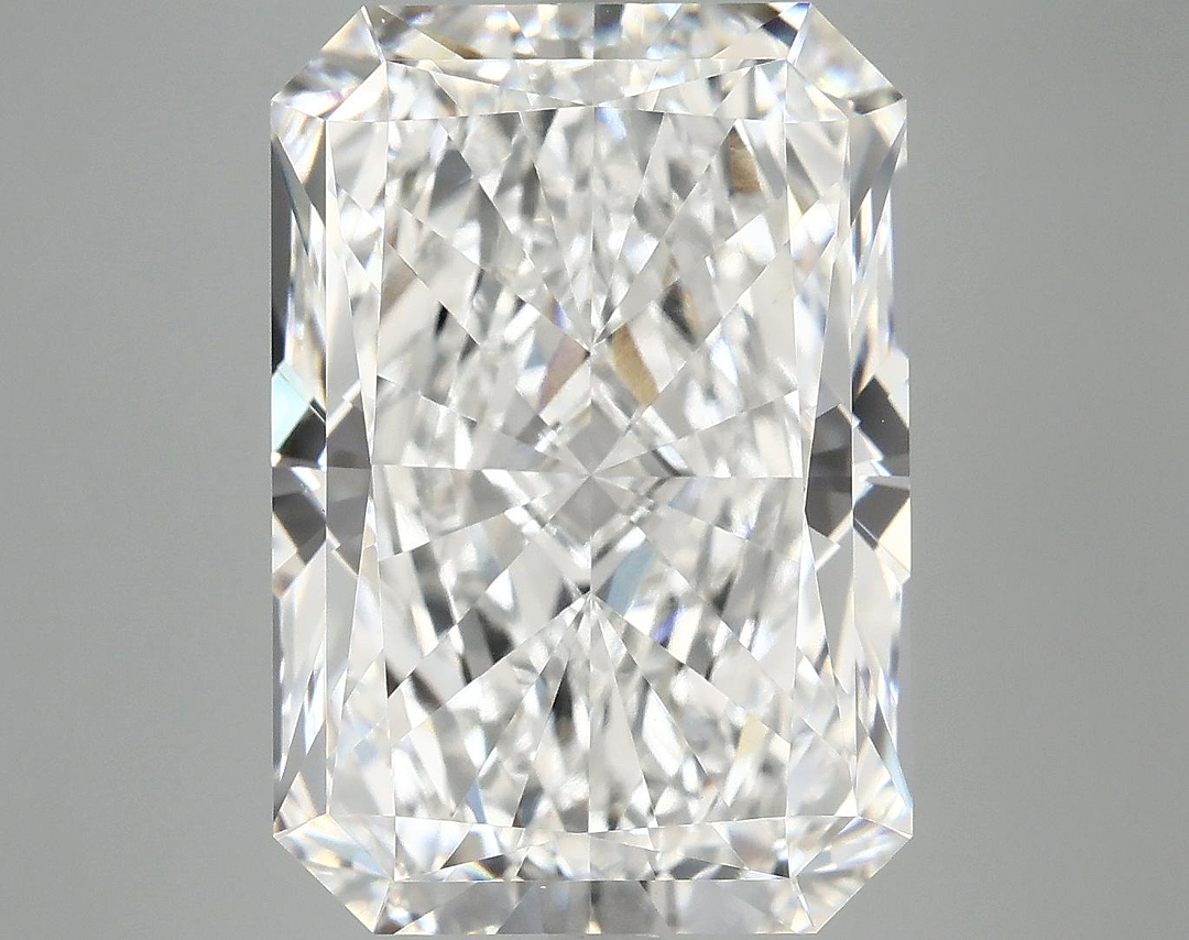 10.05 Carat Radiant Shaped Ideal Cut VVS2 IGI Certified Lab Grown Diamond