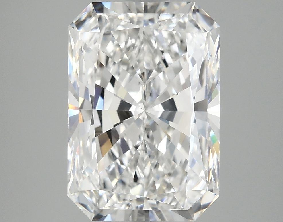 4.05 Carat Radiant Shaped Ideal Cut VVS2 IGI Certified Lab Grown Diamond