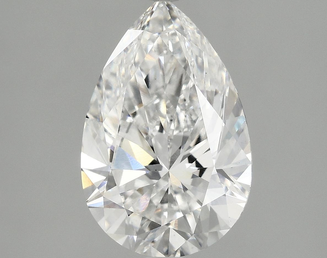 2.1 Carat Pear Shaped Excellent Cut VS1 IGI Certified Lab Grown Diamond