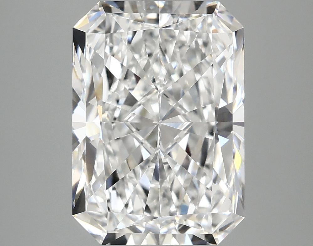 3.97 Carat Radiant Shaped Ideal Cut VVS2 IGI Certified Lab Grown Diamond