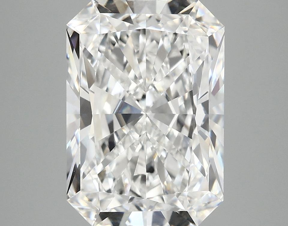 4.05 Carat Radiant Shaped Ideal Cut VVS2 IGI Certified Lab Grown Diamond