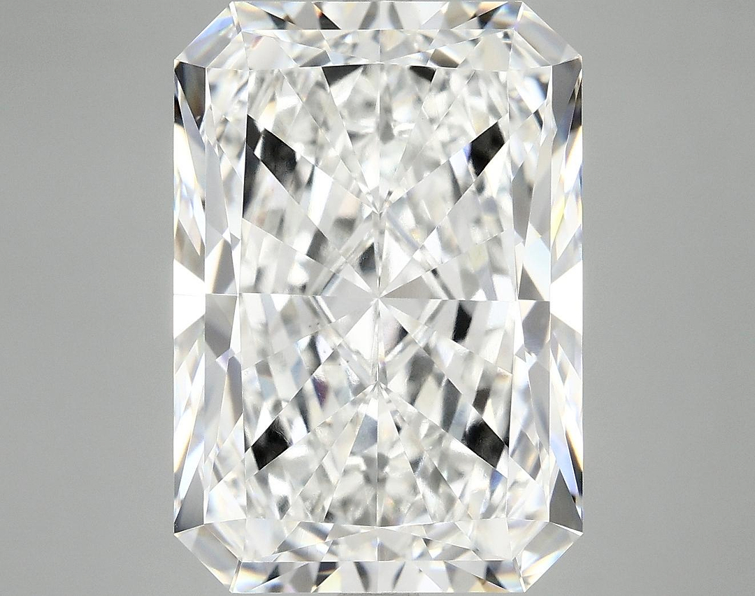 10.31 Carat Radiant Shaped Ideal Cut VS1 IGI Certified Lab Grown Diamond