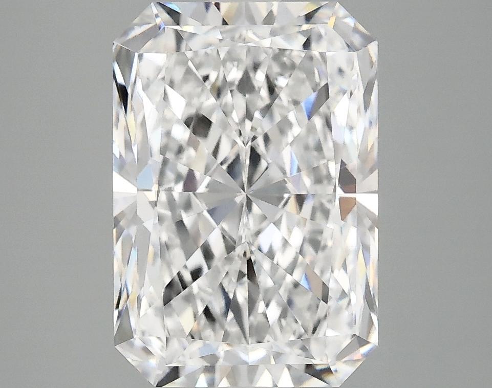 3.82 Carat Radiant Shaped Ideal Cut VS1 IGI Certified Lab Grown Diamond