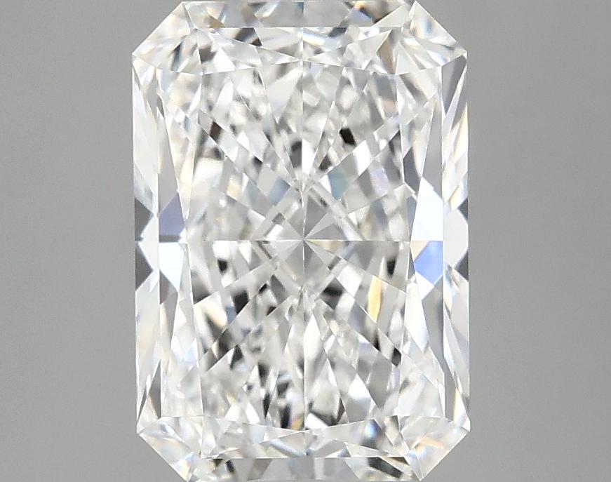 2.9 Carat Radiant Shaped Ideal Cut VVS2 IGI Certified Lab Grown Diamond