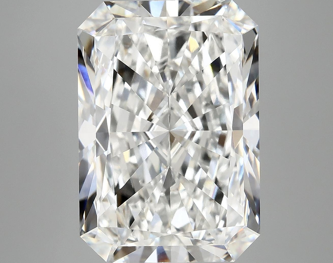 10.05 Carat Radiant Shaped Ideal Cut VVS2 IGI Certified Lab Grown Diamond