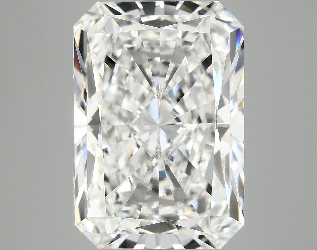 8.42 Carat Radiant Shaped Ideal Cut VS1 IGI Certified Lab Grown Diamond