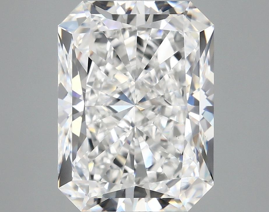 4.04 Carat Radiant Shaped Excellent Cut VS1 IGI Certified Lab Grown Diamond
