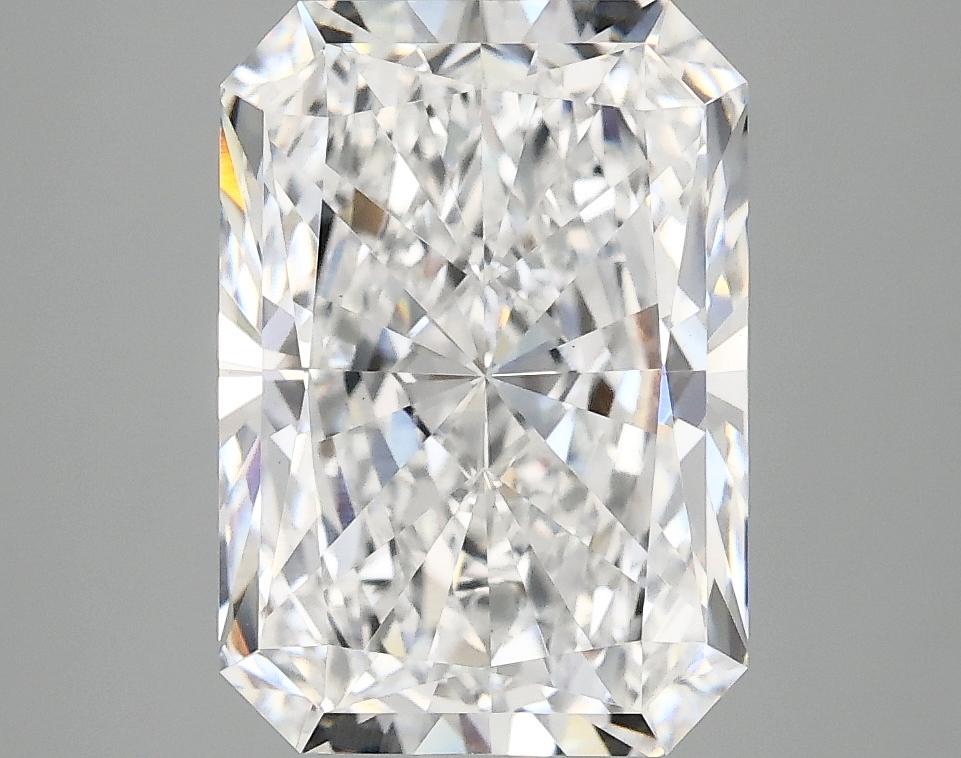 3.94 Carat Radiant Shaped Ideal Cut VS1 IGI Certified Lab Grown Diamond