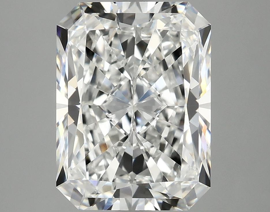 4.04 Carat Radiant Shaped Excellent Cut VVS2 IGI Certified Lab Grown Diamond