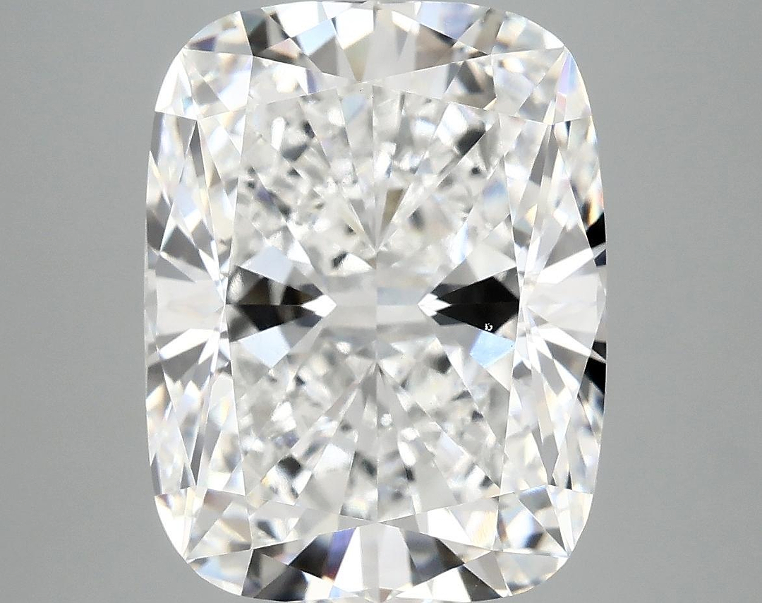 8.47 Carat Cushion Shaped Excellent Cut VS1 IGI Certified Lab Grown Diamond
