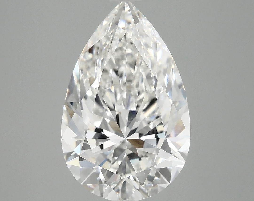 4.05 Carat Pear Shaped Ideal Cut VS2 IGI Certified Lab Grown Diamond