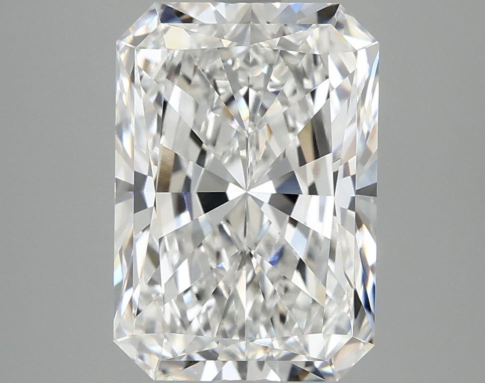 3.95 Carat Radiant Shaped Ideal Cut VVS2 IGI Certified Lab Grown Diamond