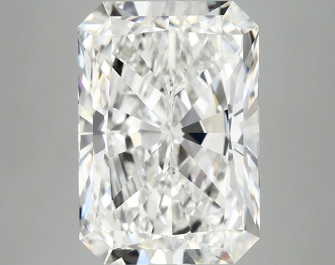 10.48 Carat Radiant Shaped Ideal Cut VVS2 IGI Certified Lab Grown Diamond