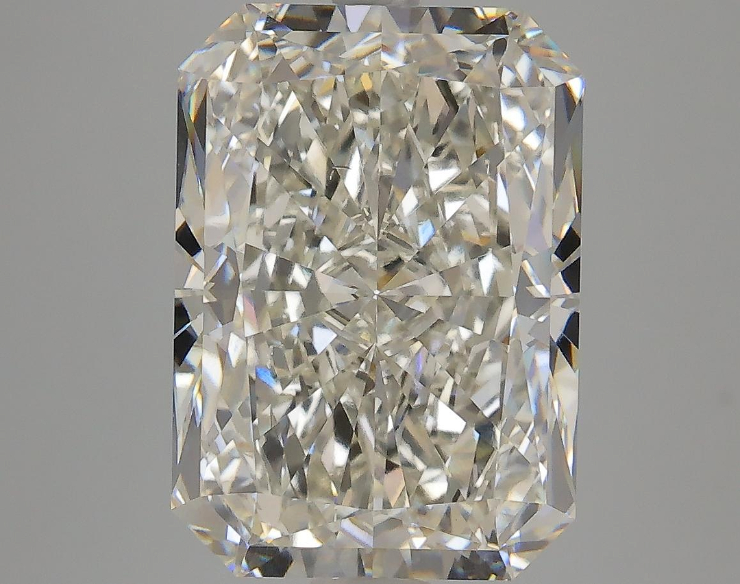 6.68 Carat Radiant Shaped Ideal Cut VS2 IGI Certified Lab Grown Diamond