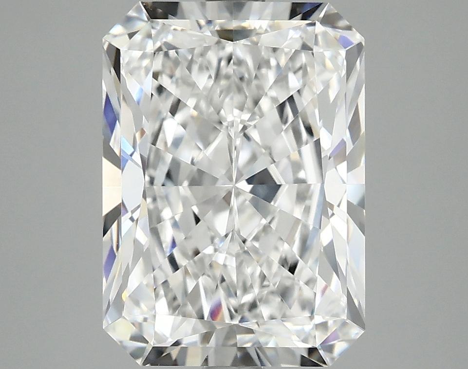 4.03 Carat Radiant Shaped Excellent Cut VVS2 IGI Certified Lab Grown Diamond