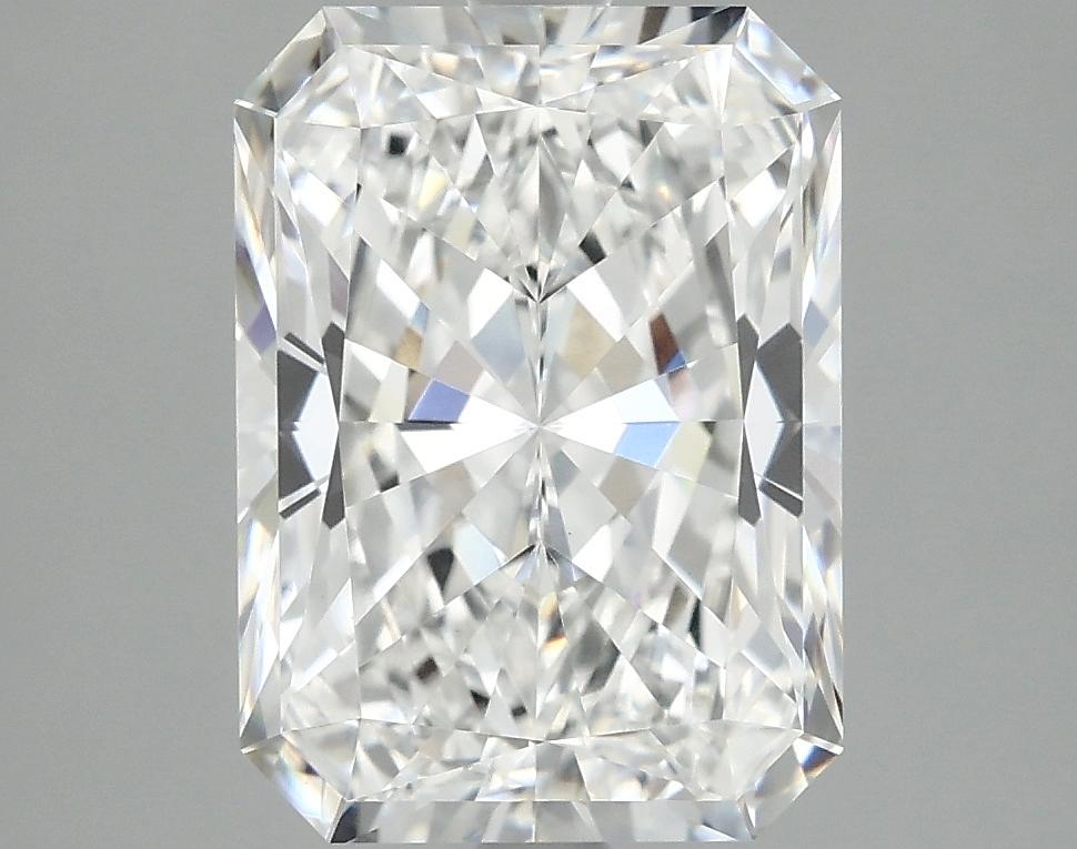 3.96 Carat Radiant Shaped Excellent Cut VVS2 IGI Certified Lab Grown Diamond