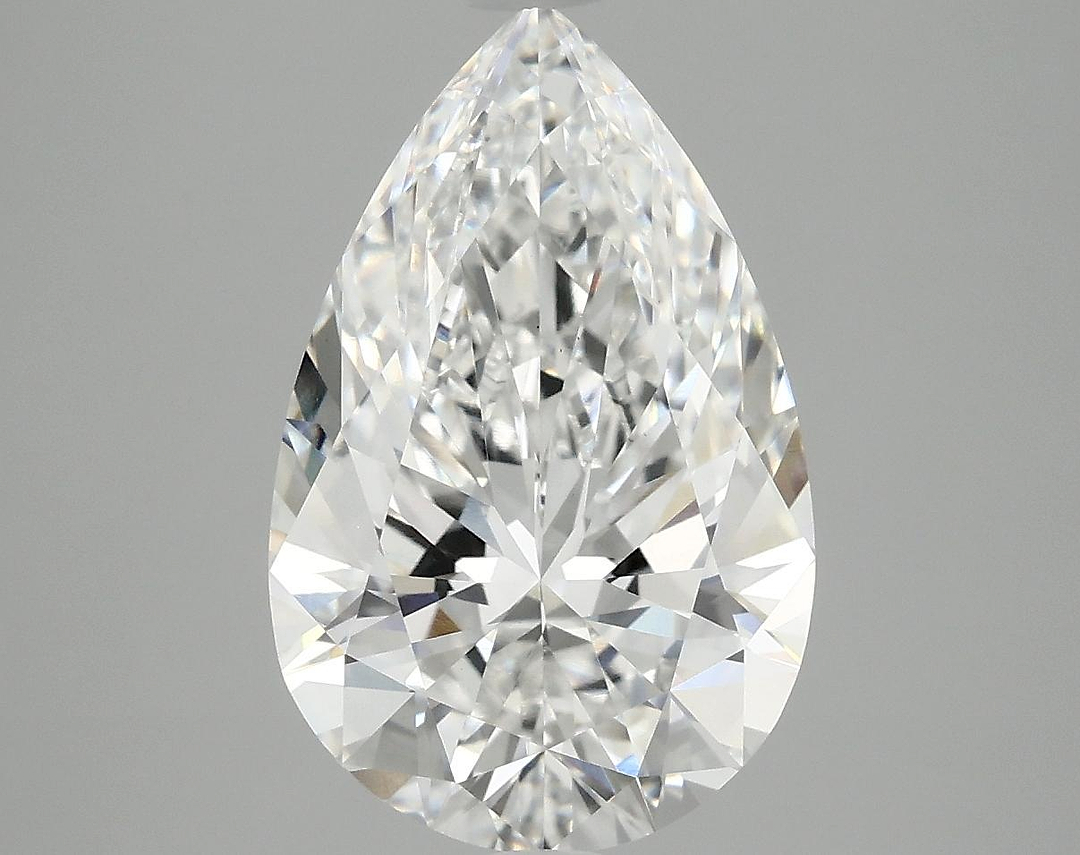 4.07 Carat Pear Shaped Ideal Cut VS1 IGI Certified Lab Grown Diamond