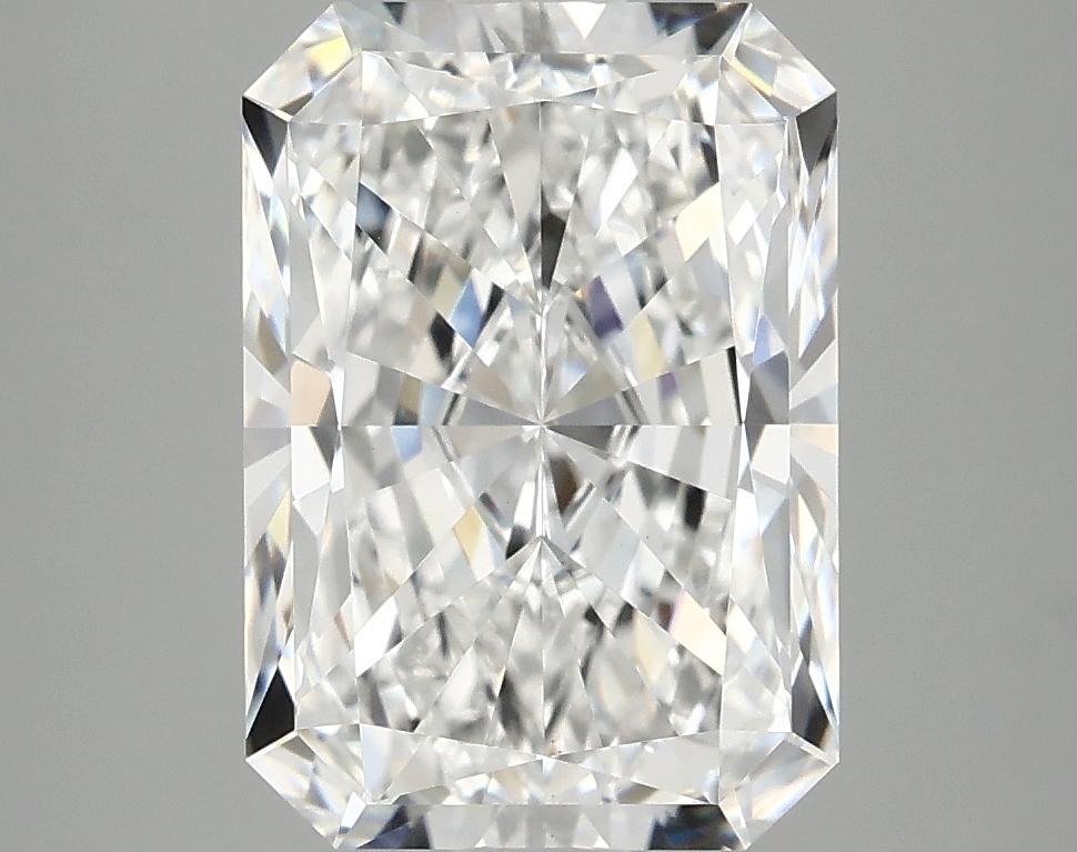 4.05 Carat Radiant Shaped Ideal Cut VVS2 IGI Certified Lab Grown Diamond