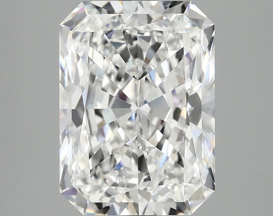 4.19 Carat Radiant Shaped Excellent Cut VVS2 IGI Certified Lab Grown Diamond
