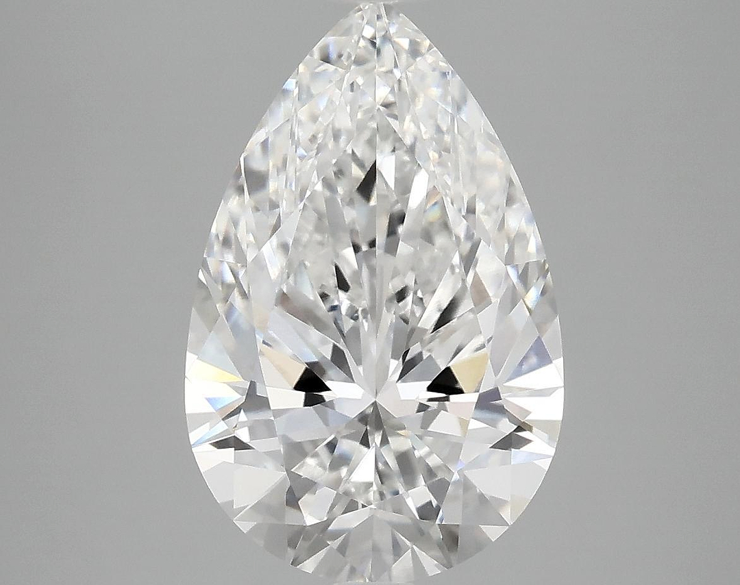 4.05 Carat Pear Shaped Ideal Cut VVS2 IGI Certified Lab Grown Diamond