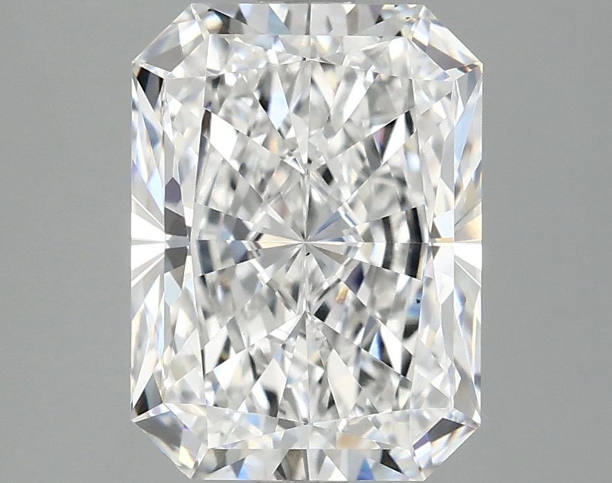 3.07 Carat Radiant Shaped Excellent Cut VS2 IGI Certified Lab Grown Diamond