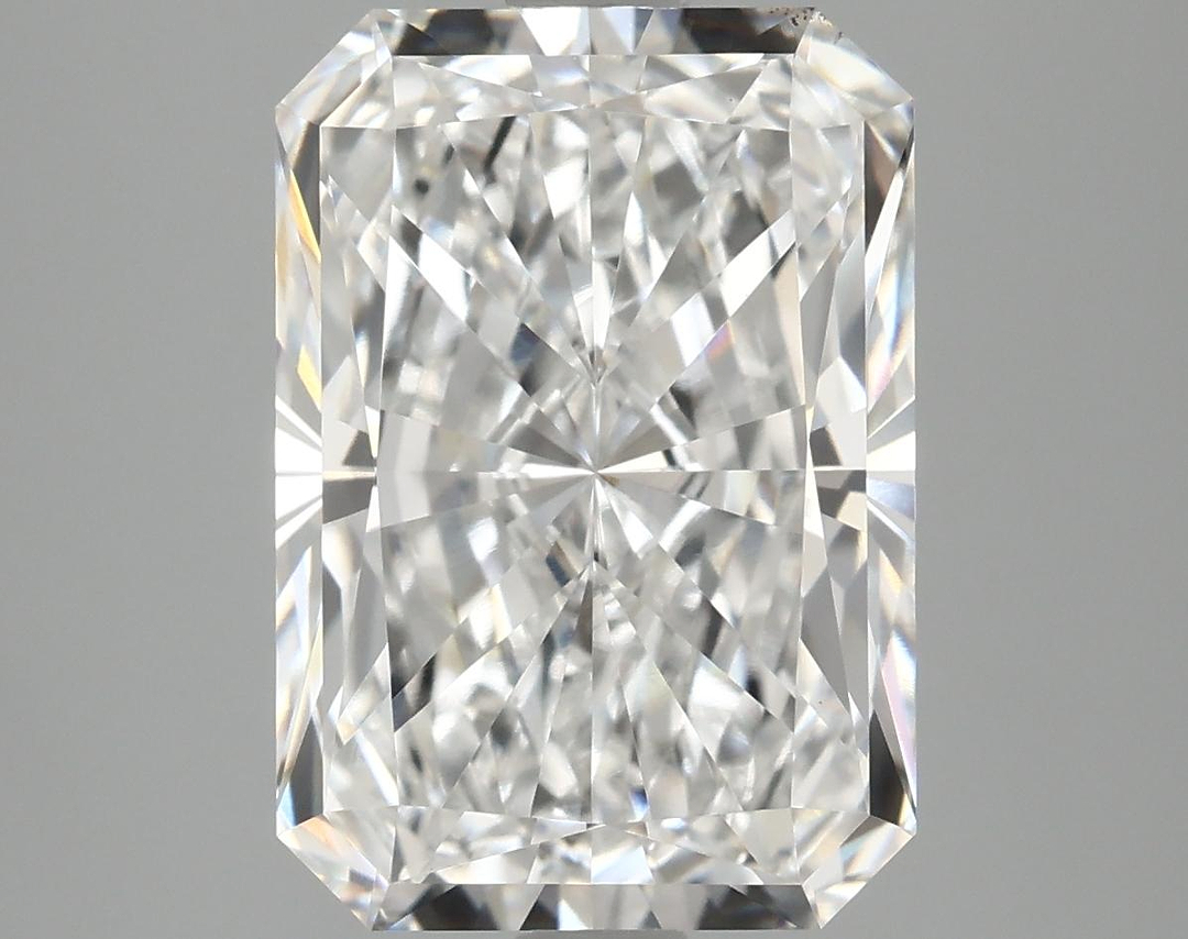 3.06 Carat Radiant Shaped Ideal Cut VS1 IGI Certified Lab Grown Diamond