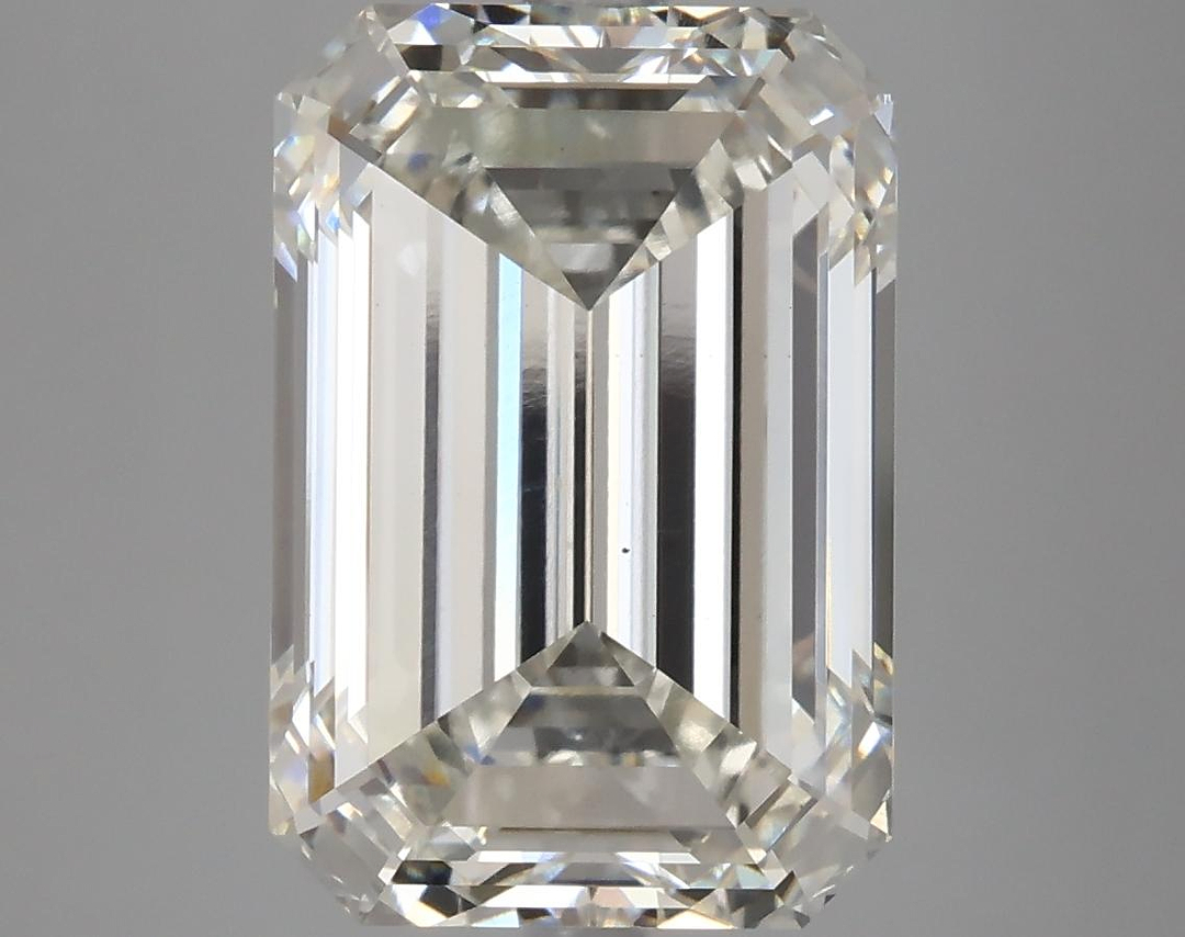 6.78 Carat Emerald Shaped Ideal Cut VS2 IGI Certified Lab Grown Diamond