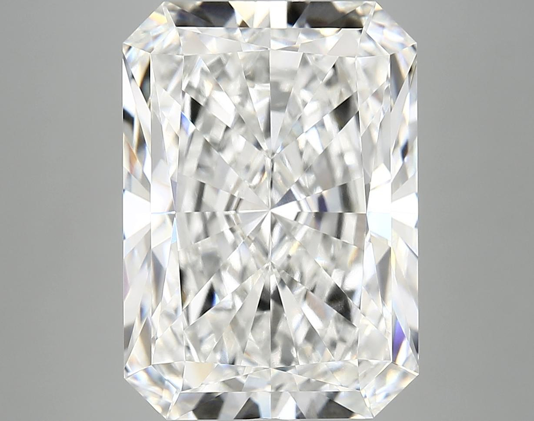 9.23 Carat Radiant Shaped Ideal Cut VVS2 IGI Certified Lab Grown Diamond