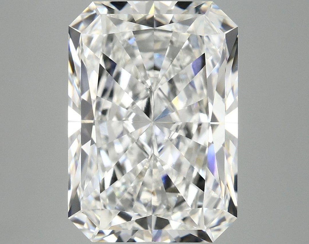 7.09 Carat Radiant Shaped Ideal Cut VVS2 IGI Certified Lab Grown Diamond