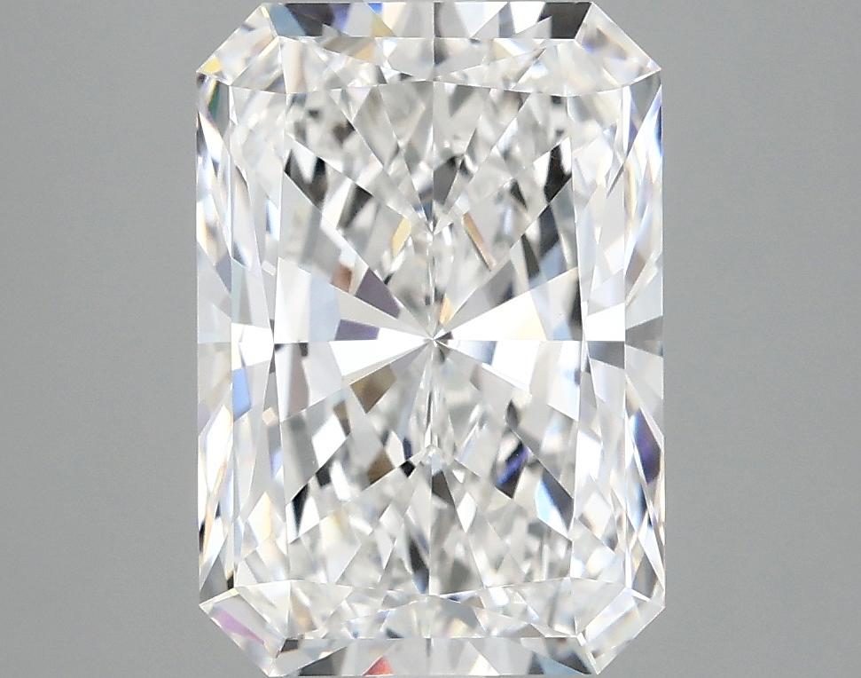 4.1 Carat Radiant Shaped Ideal Cut VVS2 IGI Certified Lab Grown Diamond