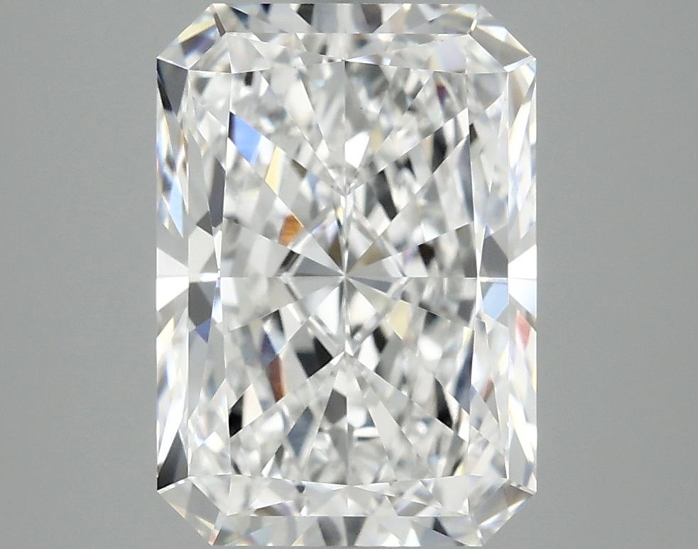 4.03 Carat Radiant Shaped Ideal Cut VVS2 IGI Certified Lab Grown Diamond