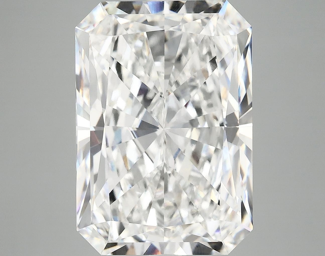 9.02 Carat Radiant Shaped Ideal Cut VVS2 IGI Certified Lab Grown Diamond