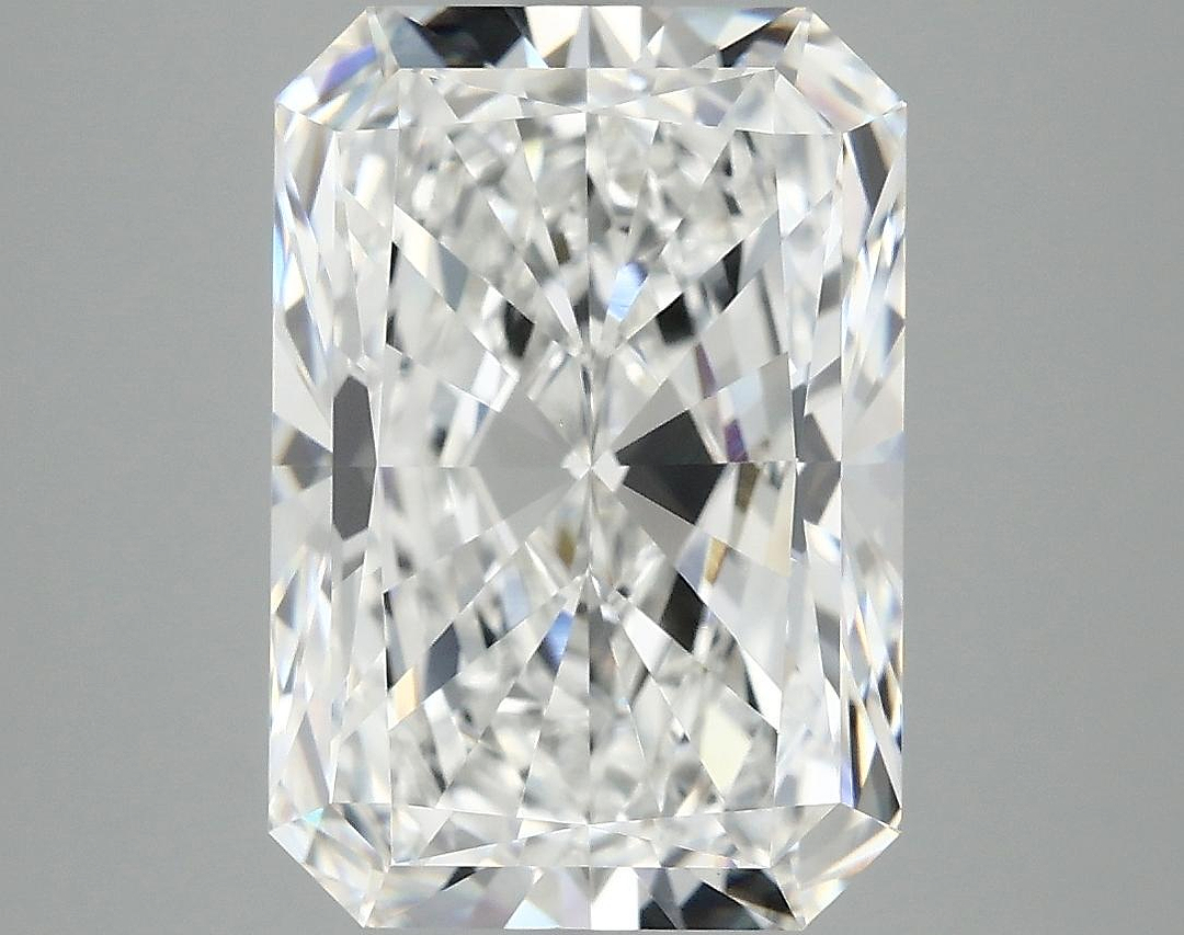4.98 Carat Radiant Shaped Ideal Cut VS1 IGI Certified Lab Grown Diamond