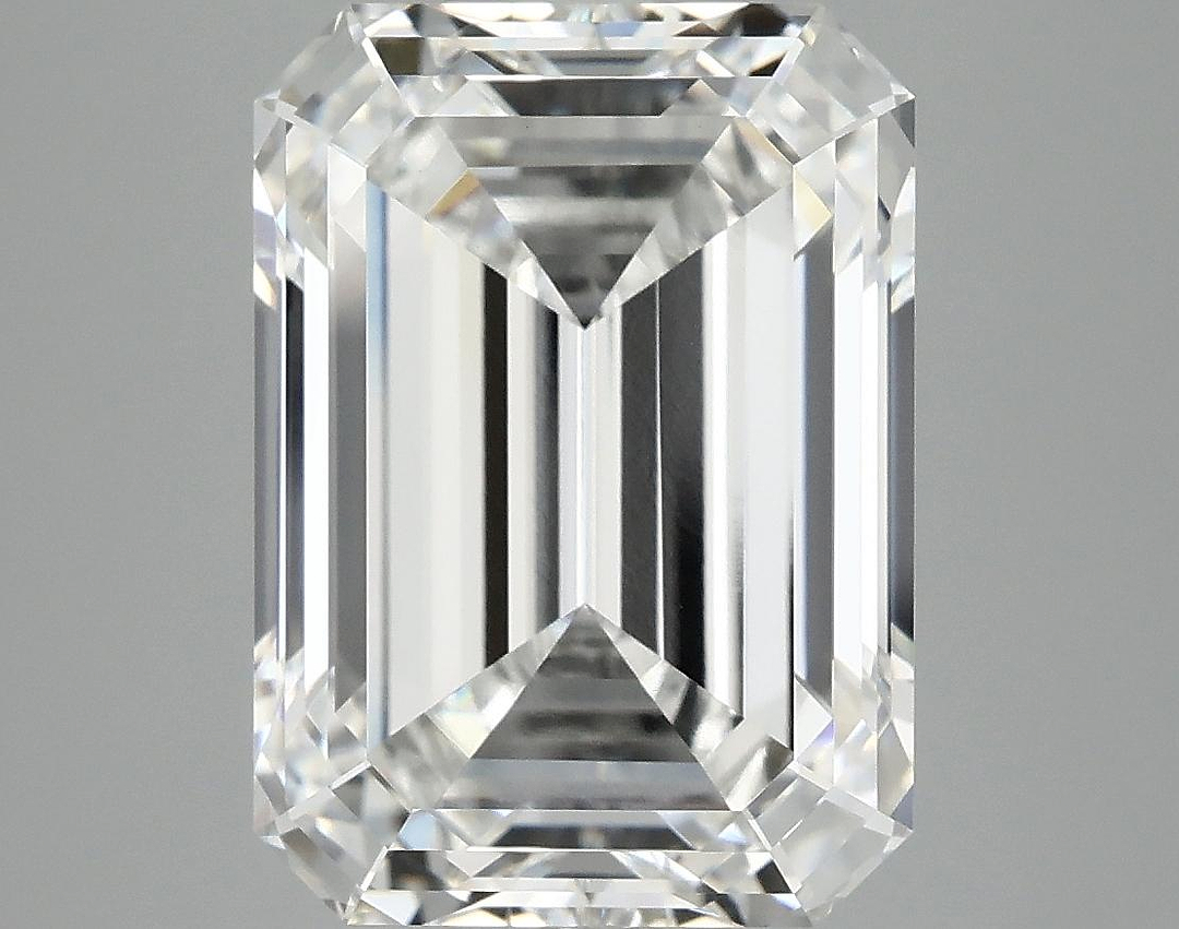 7.14 Carat Emerald Shaped Excellent Cut VVS2 IGI Certified Lab Grown Diamond
